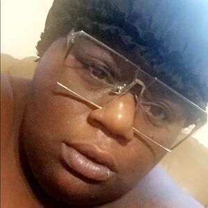 Meet your Posher, Dymond